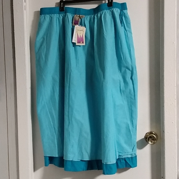 Women's Original Anthony's Torquiose Lined Skirt. Size 3x - Picture 4 of 7